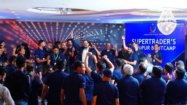 SuperTrader's Udaipur Bootcamp — high energy