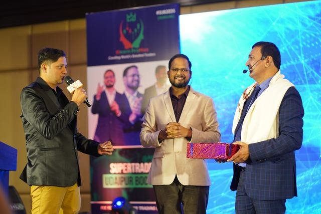 Felicitating guests on stage
